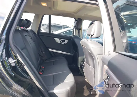 2011 Mercedes-Benz Glk 350 4Matic z USA, uszkodzony, nr VIN WDCGG8HB0BF682046